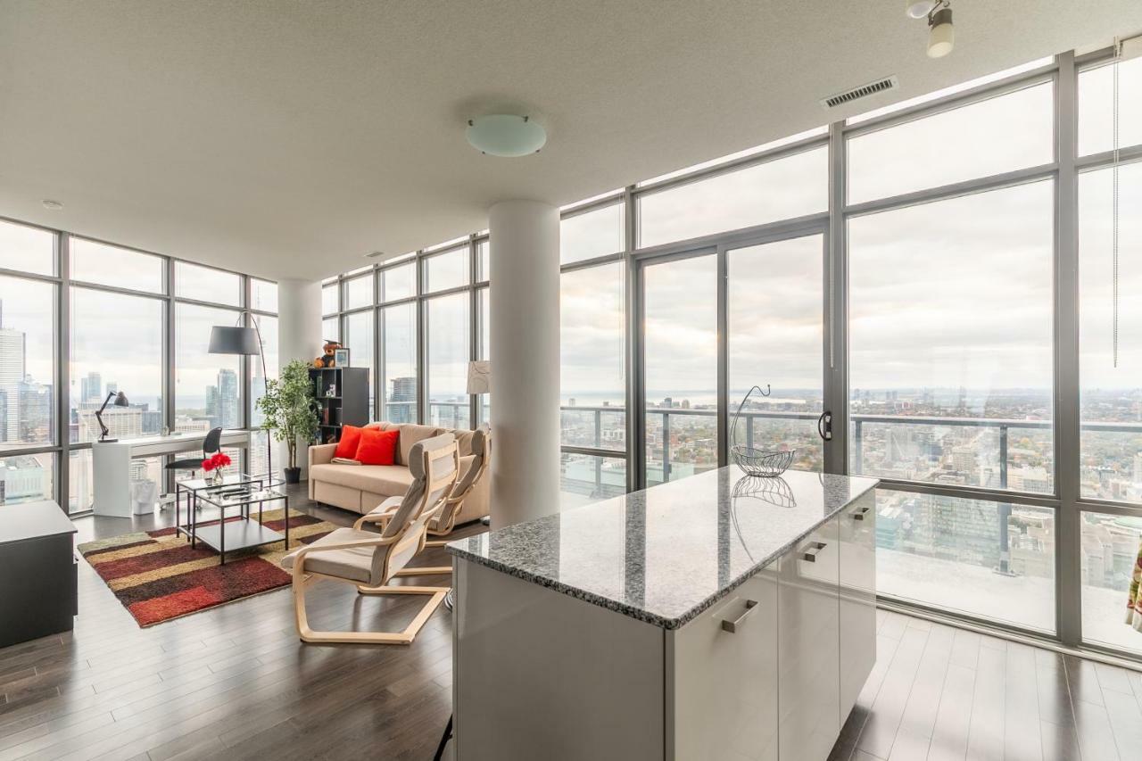Unbelievable Penthouse View With 3 Bedrooms Торонто Экстерьер фото